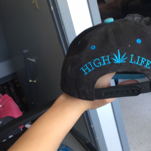 Weed SnapBack hat - Picture 2 of 3